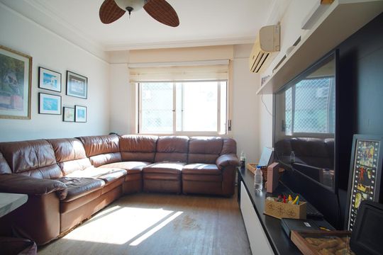 Apartamento à venda com 3 quartos, 105m² em Petrópolis, Porto Alegre