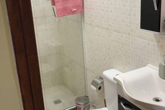 Banheiro de apartamento à venda com 2 quartos, 43m² em Abolição, Rio de Janeiro