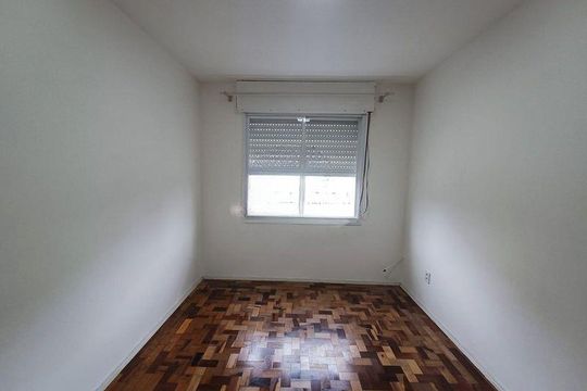 Quarto de apartamento à venda com 1 quarto, 37m² em Vila Ipiranga, Porto Alegre