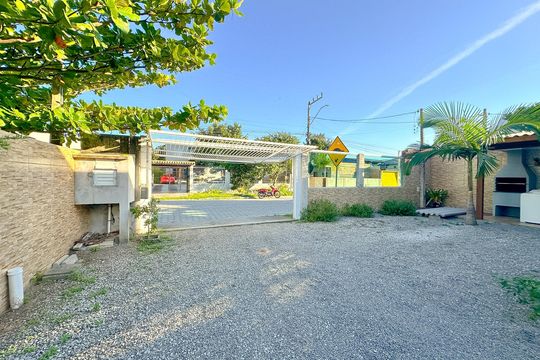 Área comum de apartamento para alugar com 1 quarto, 33m² em São João do Rio Vermelho, Florianópolis