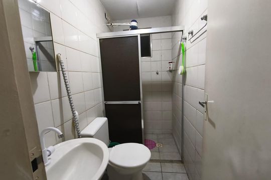 Banheiro de apartamento para alugar com 3 quartos, 76m² em Vila dos Alpes, Goiânia