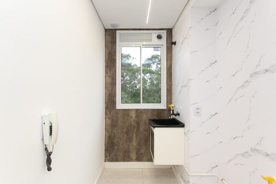 Área de Serviço  de apartamento à venda com 2 quartos, 43m² em Cidade Líder, São Paulo