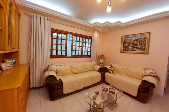 Casa à venda com 3 quartos, 182m² em Jardim Cidade Pirituba, São Paulo