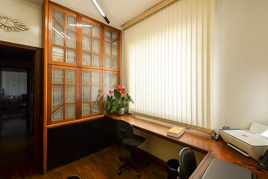 Escritório de apartamento à venda com 4 quartos, 238m² em Funcionários, Belo Horizonte