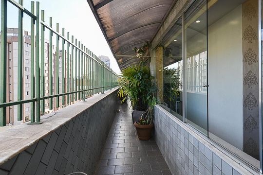 Varanda de apartamento à venda com 4 quartos, 238m² em Funcionários, Belo Horizonte