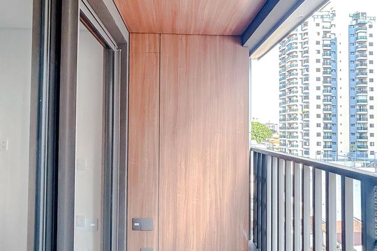 Varanda de kitnet/studio para alugar com 1 quarto, 25m² em Vila Regente Feijó, São Paulo