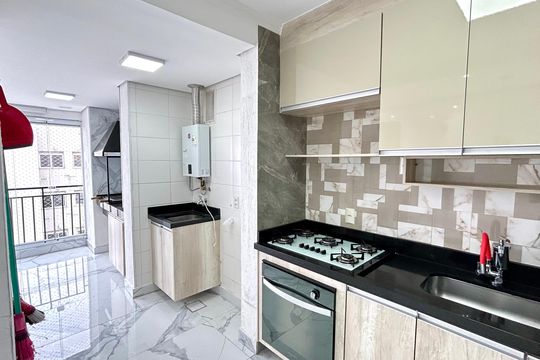 Cozinha de apartamento para alugar com 2 quartos, 66m² em Picanço, Guarulhos