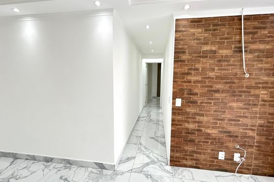 Sala de apartamento para alugar com 2 quartos, 66m² em Picanço, Guarulhos