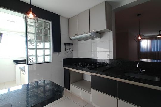 Cozinha de apartamento para alugar com 3 quartos, 90m² em Tabajaras, Uberlândia