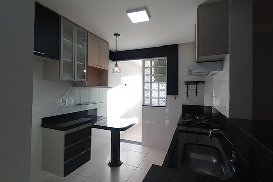 Cozinha de apartamento para alugar com 3 quartos, 90m² em Tabajaras, Uberlândia