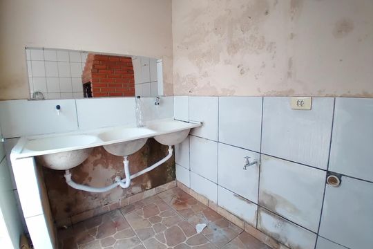 Casa para alugar com 3 quartos, 120m² em Jardim das Palmeiras, Uberlândia