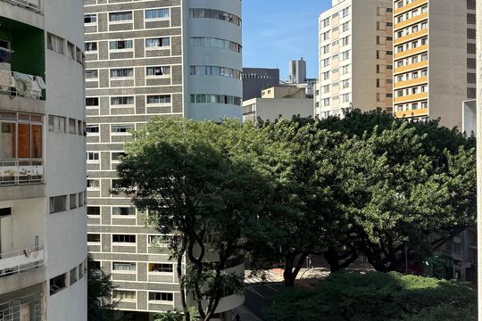Apartamento à venda com 2 quartos, 134m² em República, São Paulo