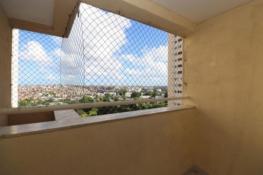 Varanda de apartamento para alugar com 2 quartos, 70m² em Cabula, Salvador