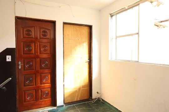 Área comum - Saguão do andar de apartamento para alugar com 2 quartos, 60m² em Jardim Bartira, São Paulo