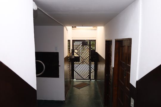 Área comum - Saguão do prédio de apartamento para alugar com 2 quartos, 60m² em Jardim Bartira, São Paulo