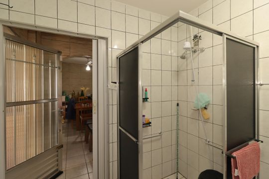 Banheiro de casa à venda com 1 quarto, 105m² em Utinga, Santo André