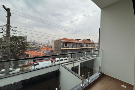 Sacada da Suíte 1 de casa à venda com 3 quartos, 140m² em Bela Vista, Osasco