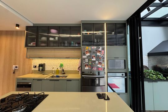 Cozinha de casa à venda com 3 quartos, 140m² em Bela Vista, Osasco