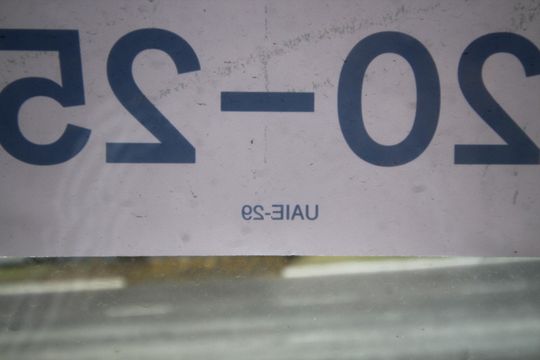 Plaquinha de apartamento à venda com 1 quarto, 45m² em Petrópolis, Porto Alegre