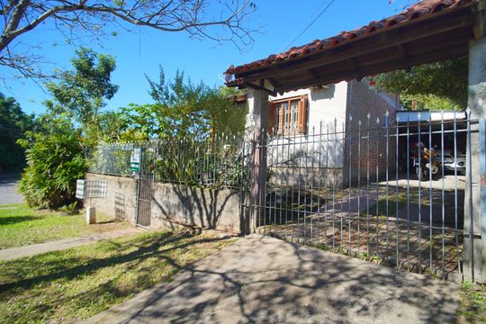 Fachada de casa para alugar com 2 quartos, 85m² em Santo Andre, São Leopoldo