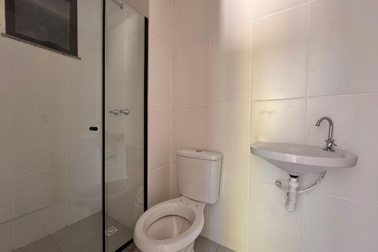 Banheiro Social de apartamento à venda com 2 quartos, 41m² em Vargem Grande, Rio de Janeiro