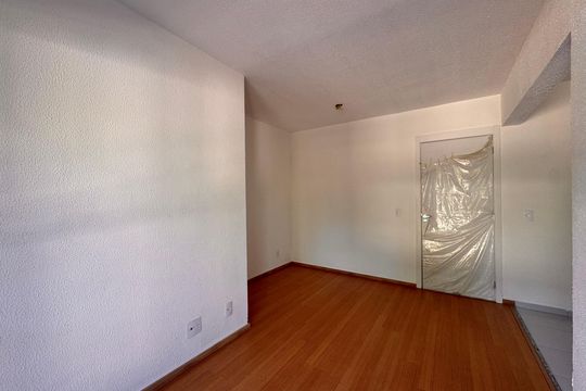 Sala de apartamento à venda com 2 quartos, 41m² em Vargem Grande, Rio de Janeiro