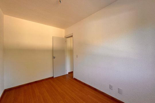 Quarto 1 de apartamento à venda com 2 quartos, 41m² em Vargem Grande, Rio de Janeiro