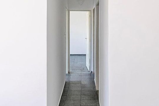 Sala de apartamento à venda com 2 quartos, 72m² em Olaria, Rio de Janeiro