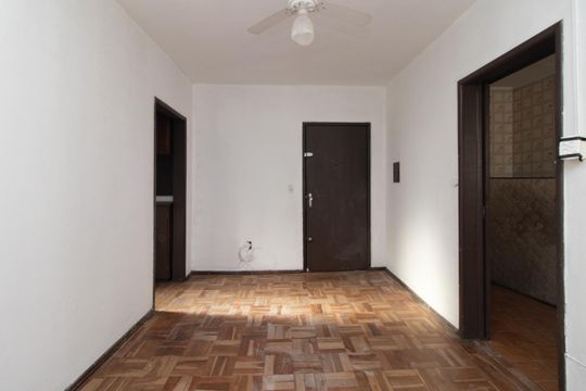 Sala de apartamento à venda com 1 quarto, 42m² em Partenon, Porto Alegre