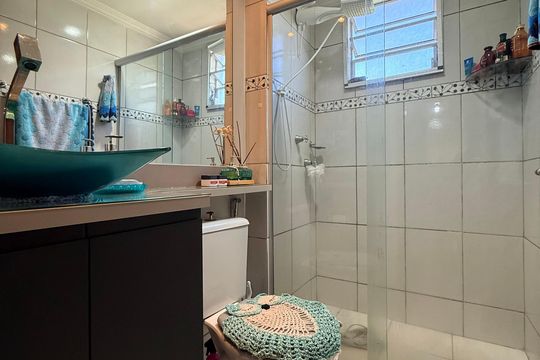 Apartamento à venda com 2 quartos, 50m² em Cabral, Contagem