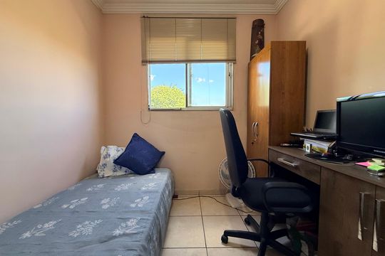 Apartamento à venda com 2 quartos, 50m² em Cabral, Contagem