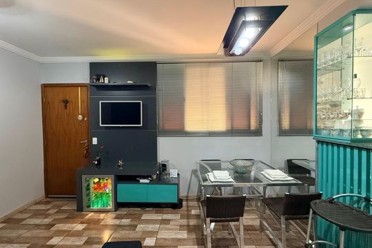 Apartamento à venda com 2 quartos, 50m² em Cabral, Contagem