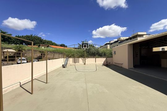 Apartamento à venda com 2 quartos, 50m² em Cabral, Contagem