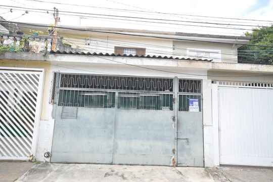 Fachada de casa para alugar com 2 quartos, 120m² em Vila Albertina, São Paulo
