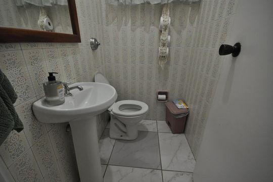 Lavabo de casa para alugar com 2 quartos, 120m² em Vila Albertina, São Paulo