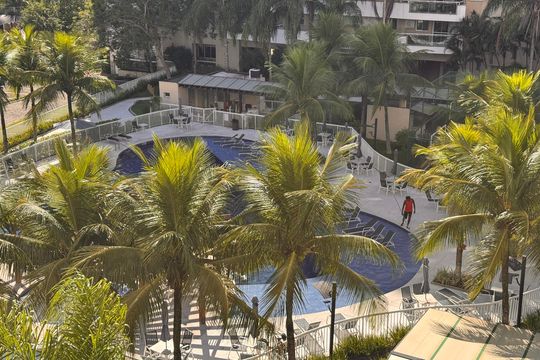 Varanda de apartamento à venda com 4 quartos, 107m² em Barra da Tijuca, Rio de Janeiro