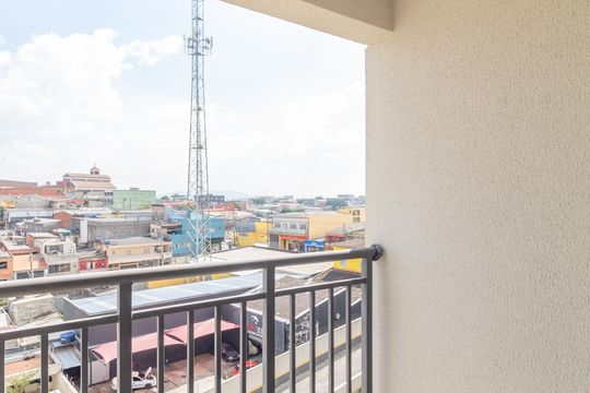 Sacada de apartamento para alugar com 2 quartos, 37m² em Jardim Copiuva, Carapicuíba