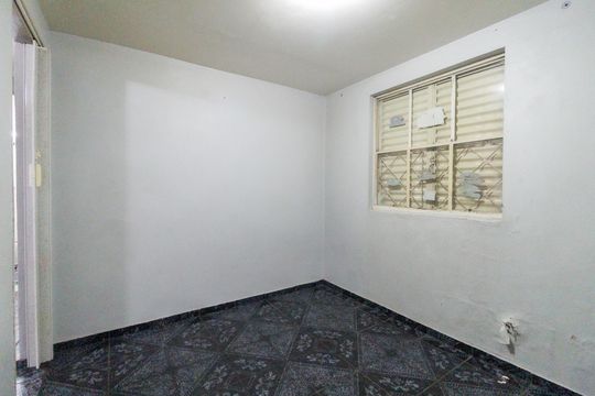 Quarto 1 de apartamento para alugar com 2 quartos, 70m² em Cidade Tiradentes, São Paulo