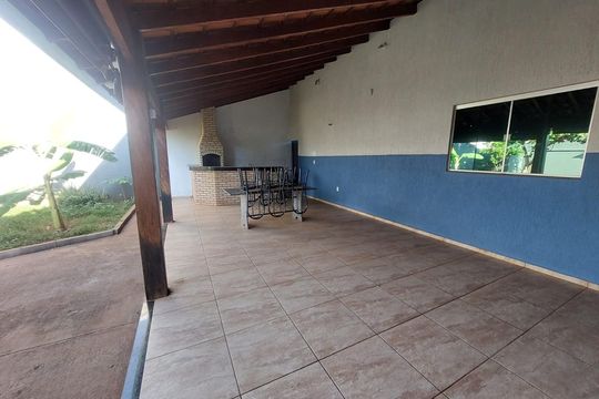 Churrasqueira de casa para alugar com 2 quartos, 200m² em Jardim Patricia, Uberlândia