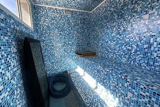 Área comum de casa de condomínio para alugar com 5 quartos, 600m² em Morada dos Pinheiros (aldeia da Serra), Barueri