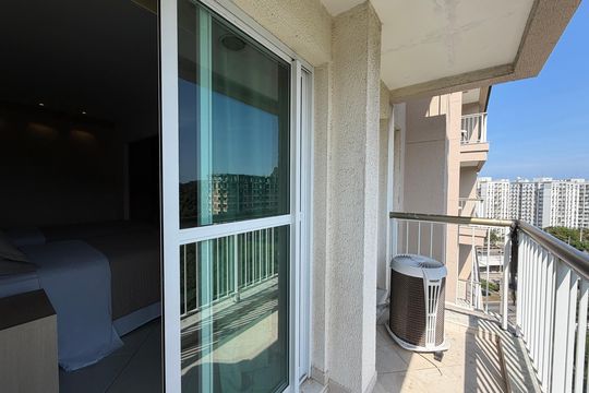 Varanda de kitnet/studio à venda com 1 quarto, 37m² em Jacarepaguá, Rio de Janeiro
