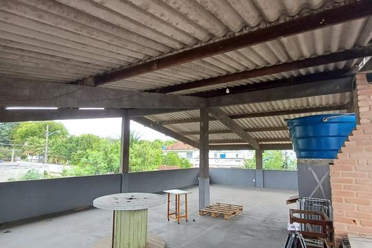 Área externa de casa para alugar com 2 quartos, 250m² em Guaratiba, Rio de Janeiro