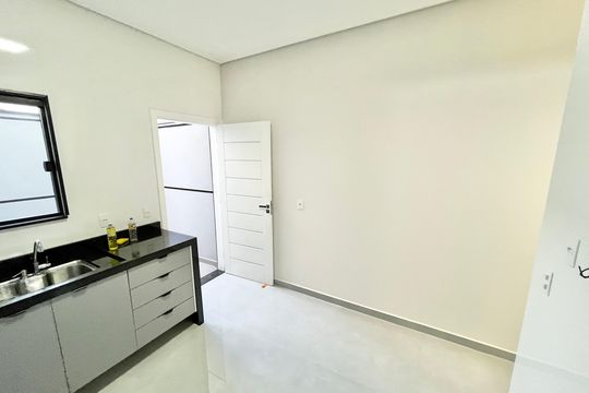 Cozinha de casa à venda com 3 quartos, 123m² em Jardim São Paulo, São Paulo