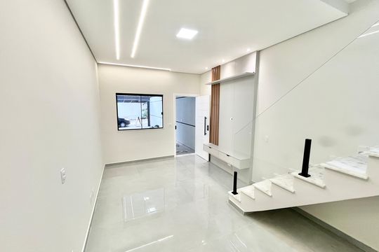 Sala de casa à venda com 3 quartos, 123m² em Jardim São Paulo, São Paulo
