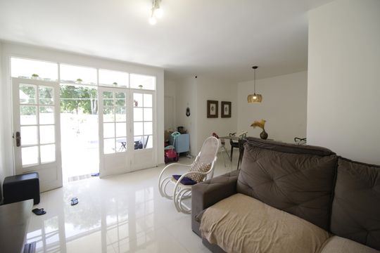 Casa de Condomínio para alugar com 4 quartos, 375m² em Freguesia (jacarepaguá), Rio de Janeiro