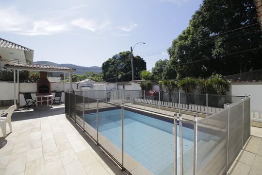 Quintal de casa de condomínio para alugar com 4 quartos, 375m² em Freguesia (jacarepaguá), Rio de Janeiro