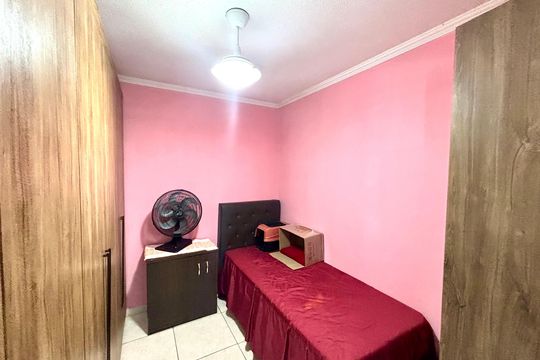 Quarto 2 de apartamento à venda com 2 quartos, 43m² em Vila Paranagua, São Paulo