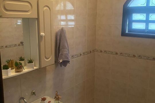 Banheiro de casa à venda com 3 quartos, 164m² em Jardim Utinga, Santo André
