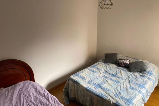 Quarto de casa à venda com 3 quartos, 164m² em Jardim Utinga, Santo André
