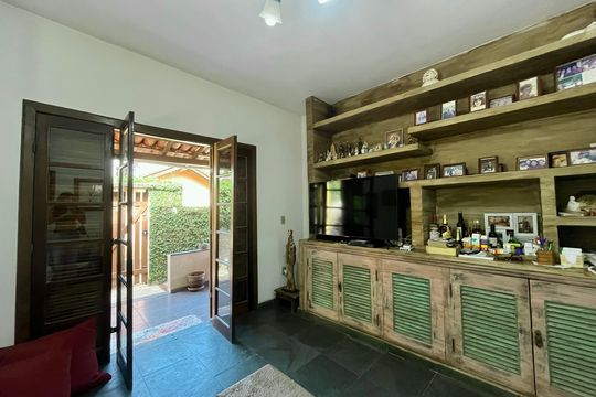 Sala  de casa de condomínio para alugar com 4 quartos, 150m² em Jardim Botânico, Rio de Janeiro